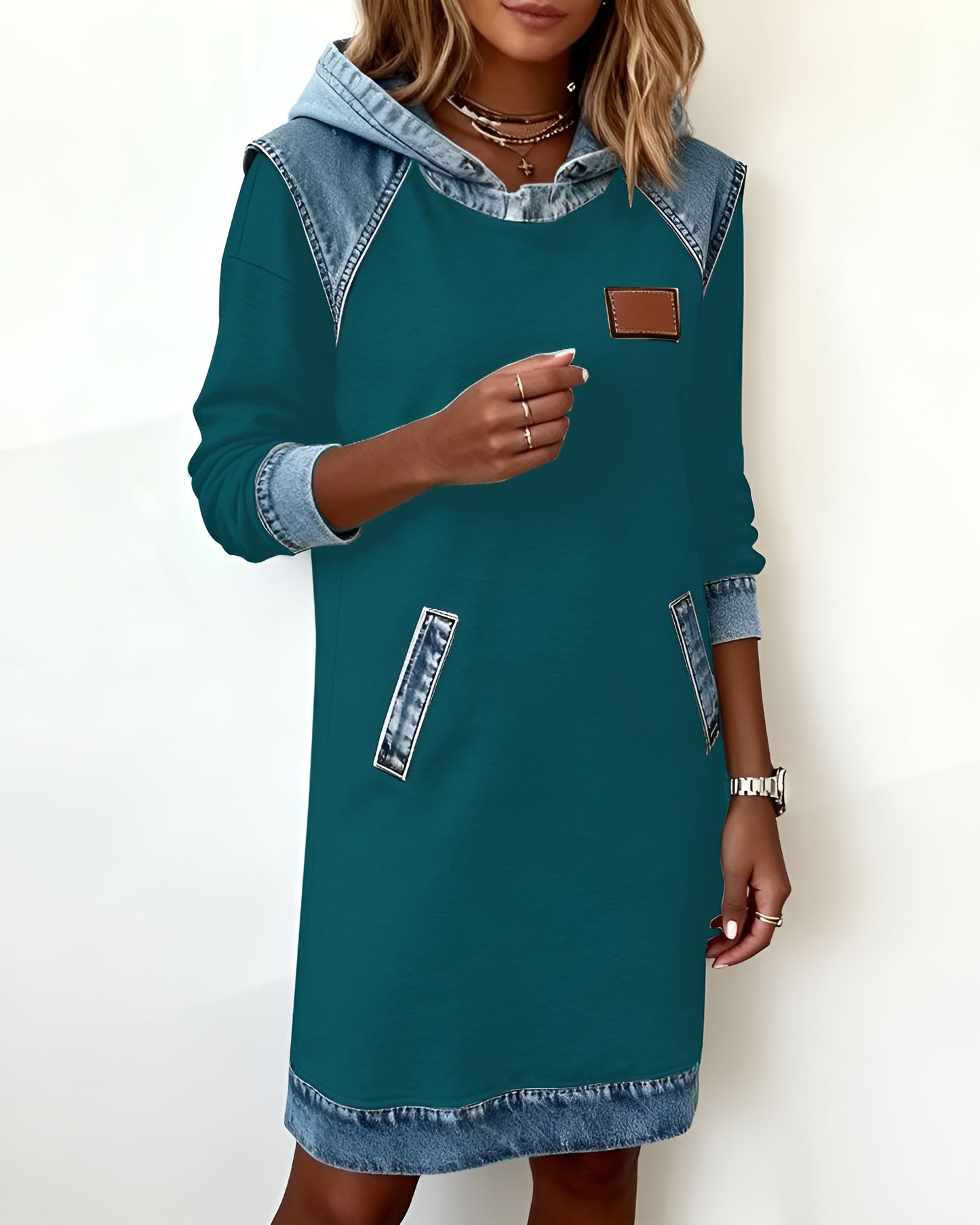 Robe Amélia™ | Élégance Contrastée